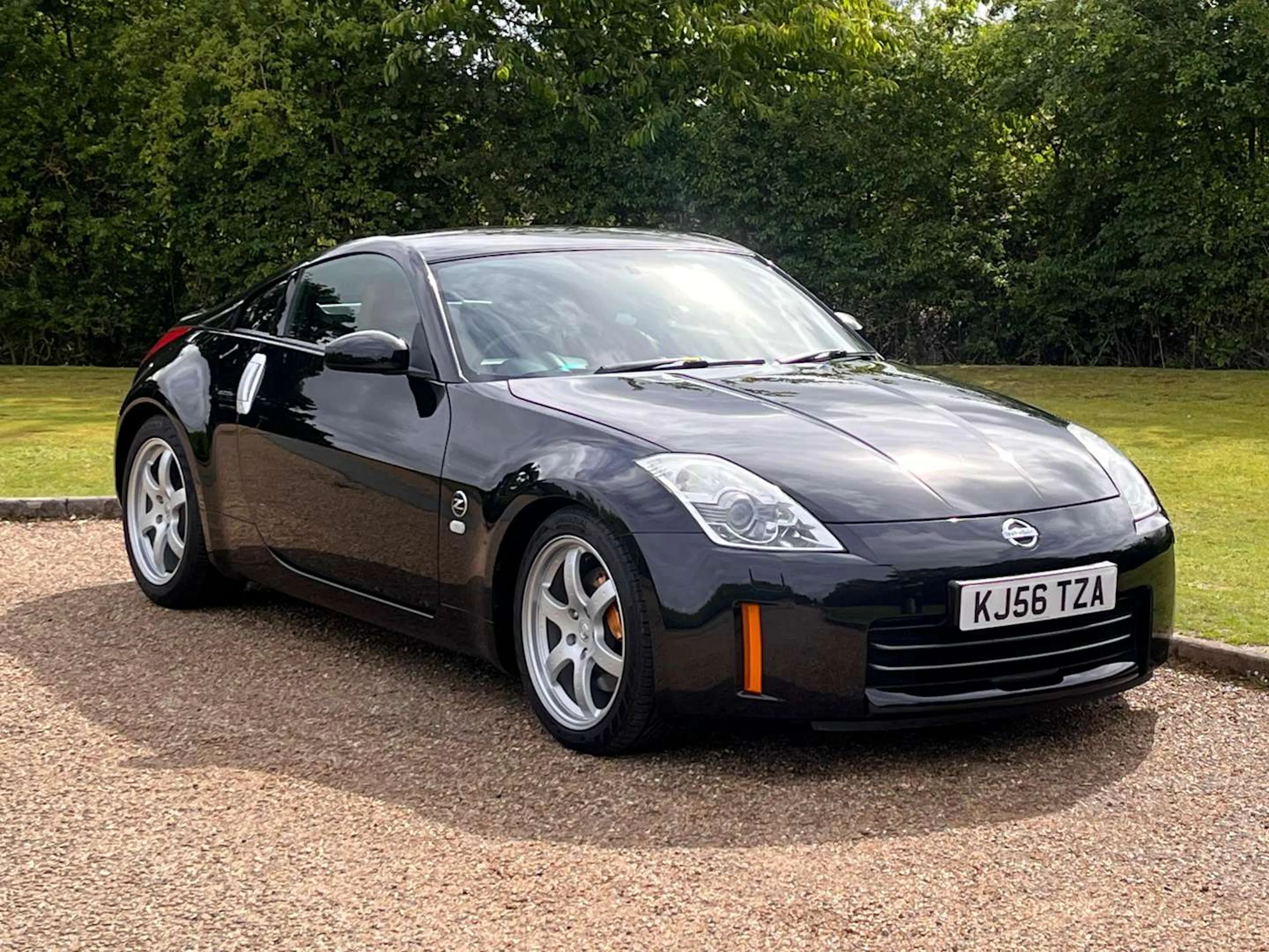 2006 Nissan 350Z VIN JN1GAAZ33U0301879 | Hagerty Valuation Tools®